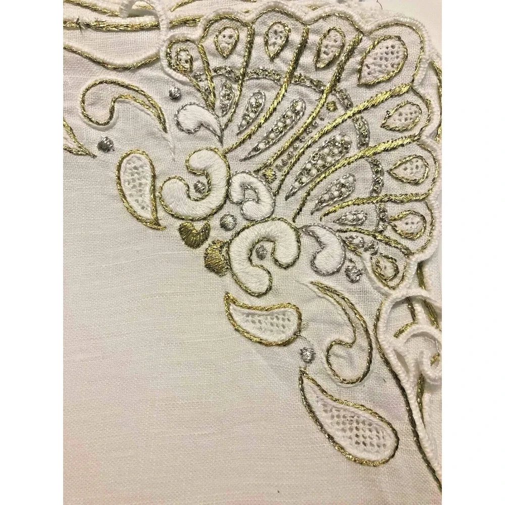 KIM SEYBERT WHITE GOLD EMBROIDERED 100% LINEN NAPKIN 15